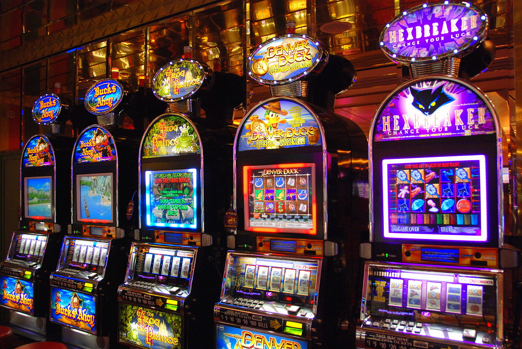 jurassic-park-slot-game-review-uk-casino-sites-bonuses-rtp